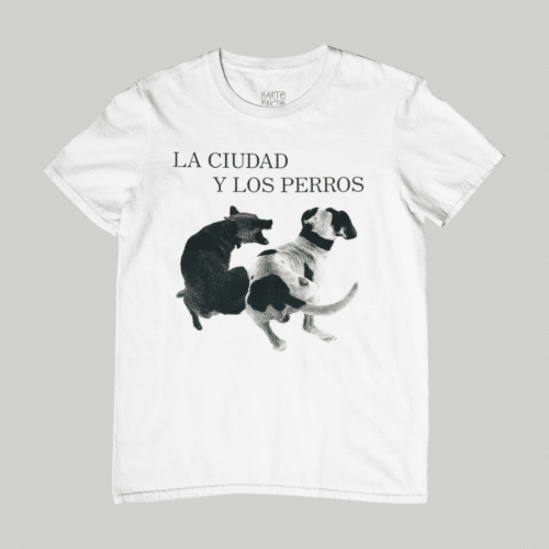 LA CIUDAD Y LOS PERROS UNISEX TEE
